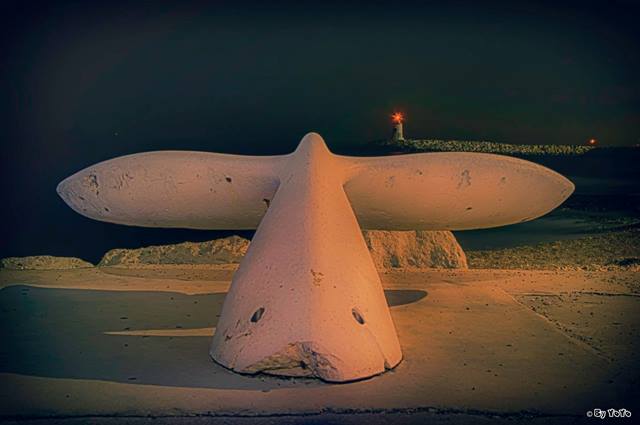 Corniche, bord de mer, banc à Sausset-les-Pins