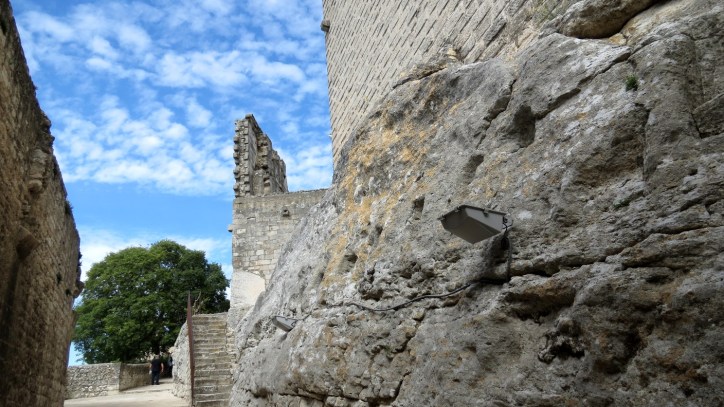 Location Sausset visite de l'abbaye de Montmajour